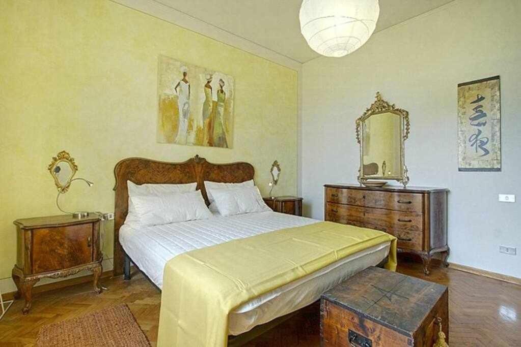 Frati Bigi With Two Bedrooms And Parking Florenţa Exterior foto