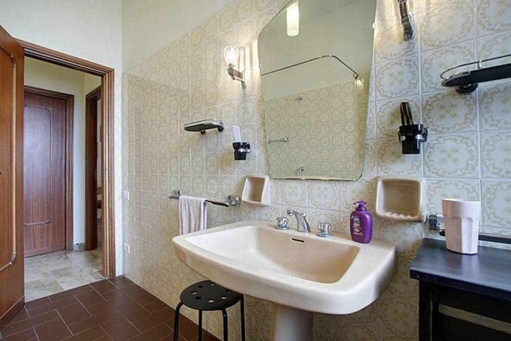 Frati Bigi With Two Bedrooms And Parking Florenţa Exterior foto