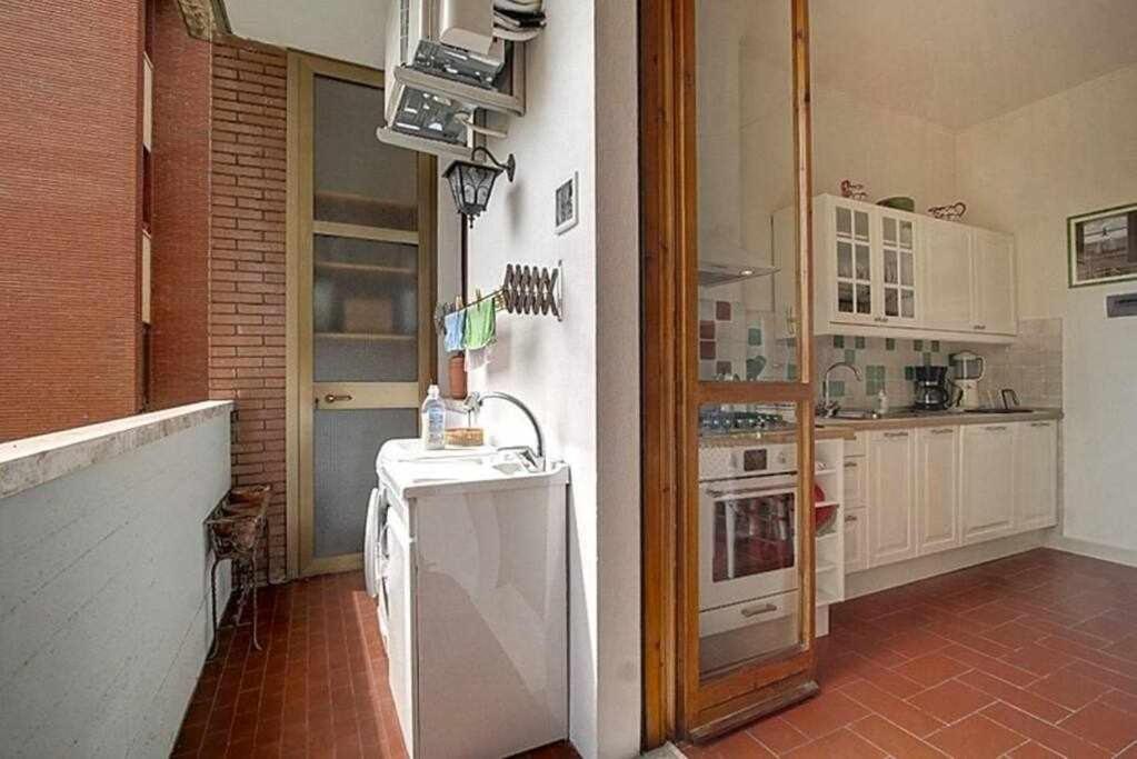 Frati Bigi With Two Bedrooms And Parking Florenţa Exterior foto